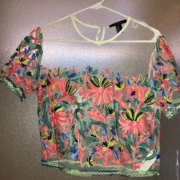 Forever 21 Tops - Mesh floral top